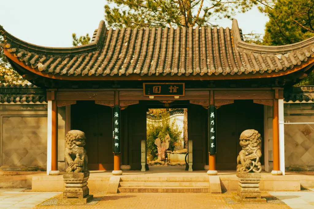中小企业保理软件选型指南：核心功能与实施要点对比